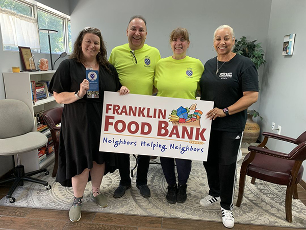 The Food Brigade visits the Franklin Food Bank